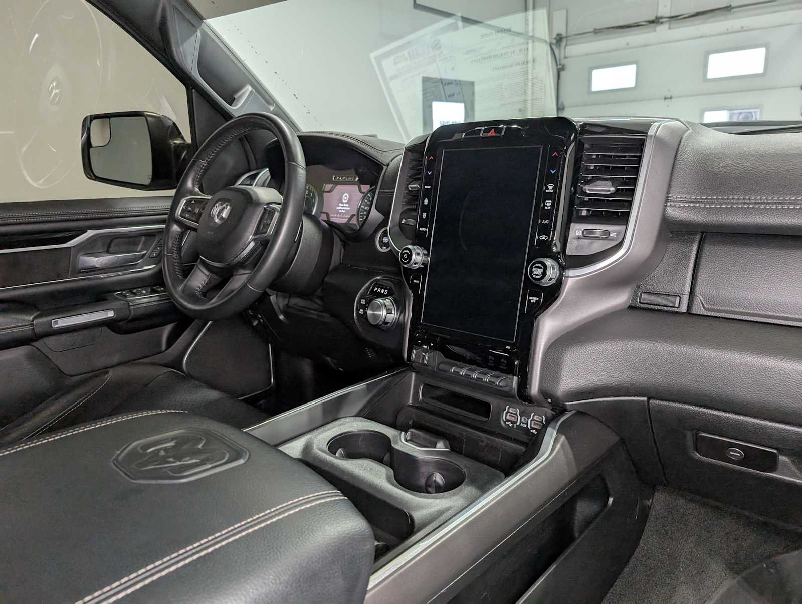 Used 2021 RAM 1500 Laramie w/ Night Edition AWD/4WD image 45