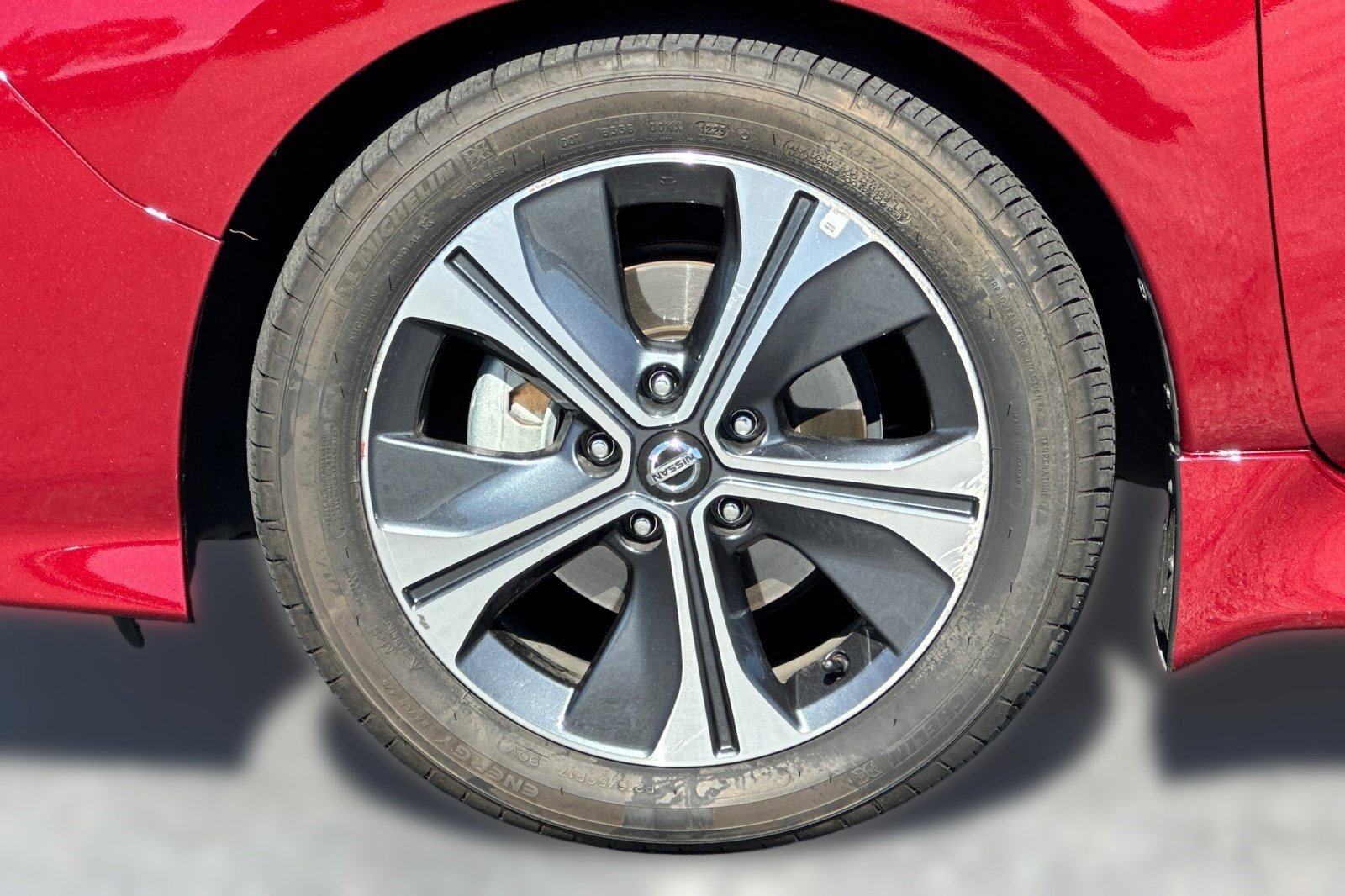 Used 2019 Nissan Leaf SV w/ Protection Package image 11