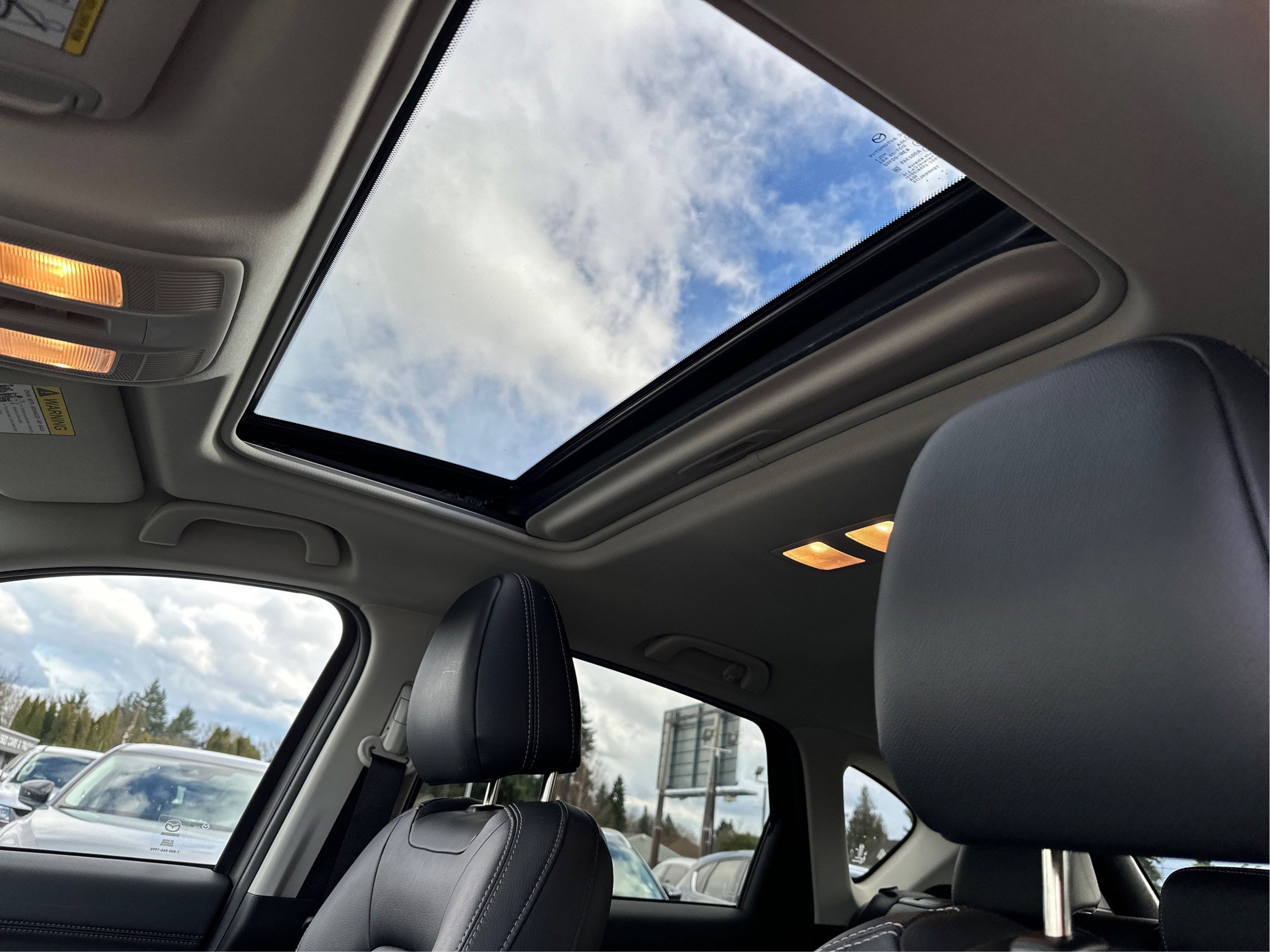 Used 2025 MAZDA CX-5 AWD 2.5 S w/ Preferred Package image 22