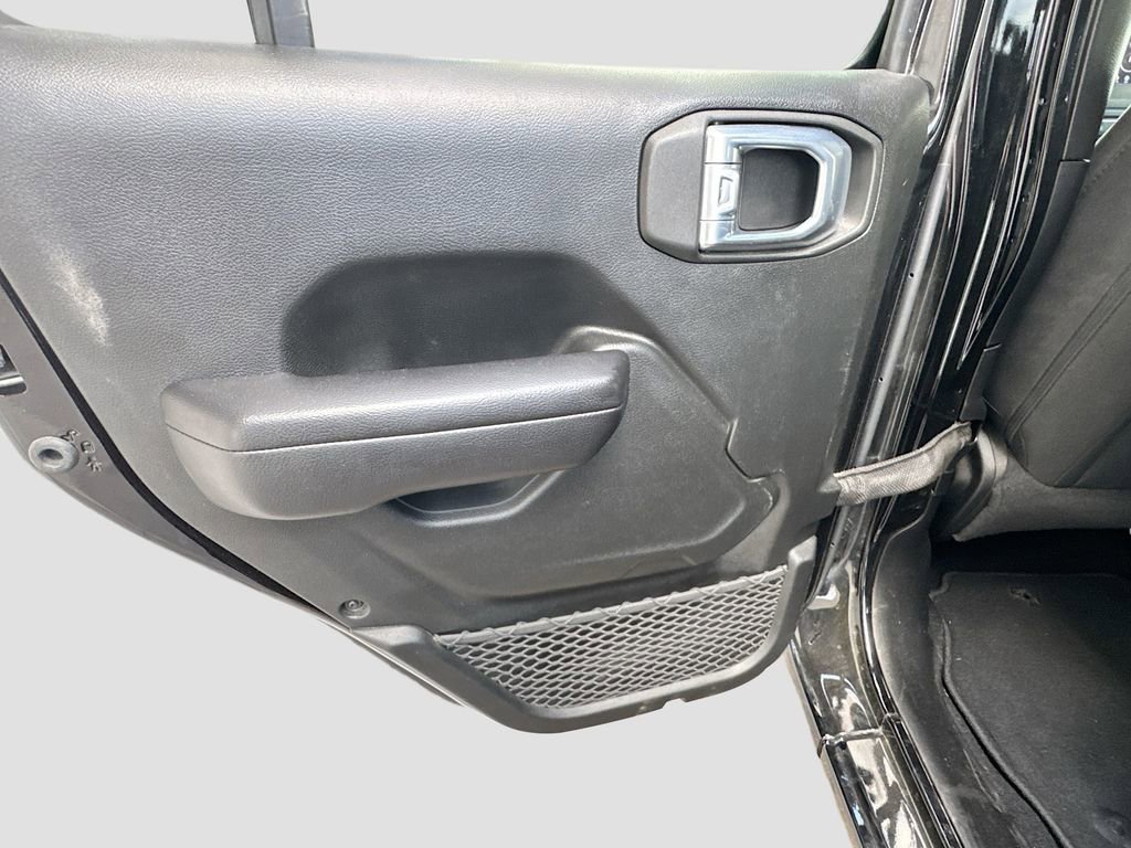 Used 2021 Jeep Gladiator Sport AWD/4WD image 31