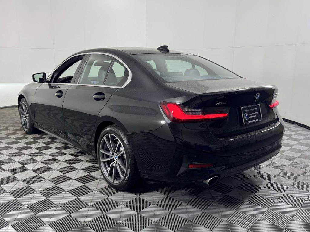 Used 2022 BMW 330i xDrive Sedan w/ Driving Assistance Package AWD/4WD image 8