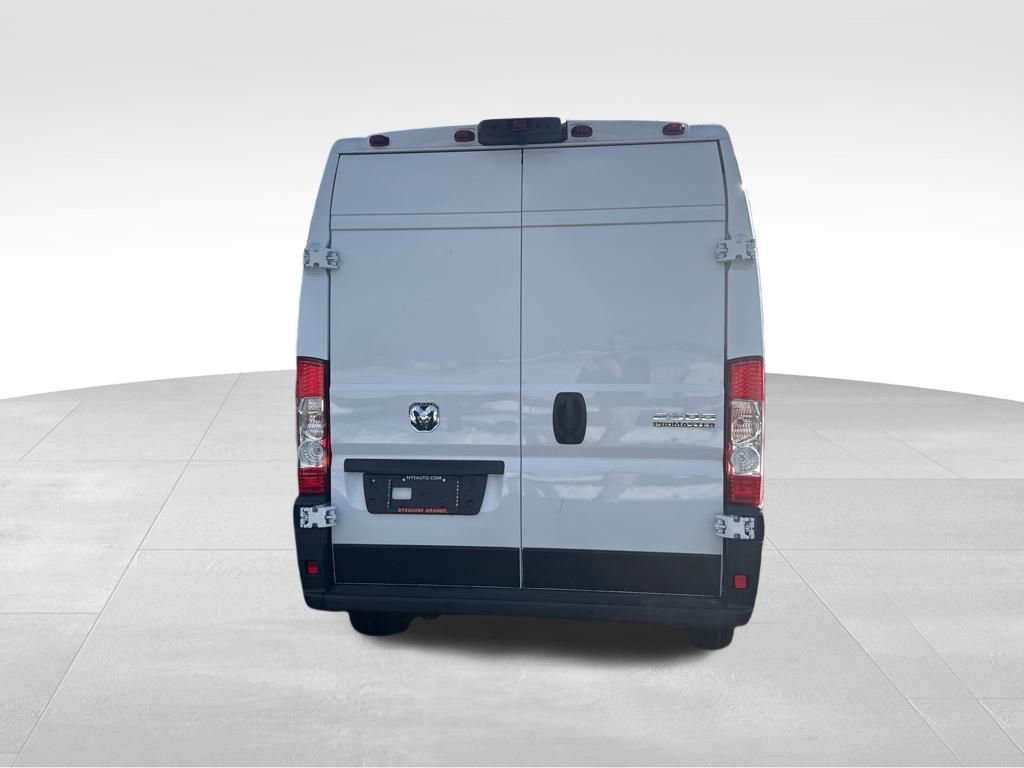 New 2026 RAM ProMaster 2500 w/ Premium Convenience Group image 4
