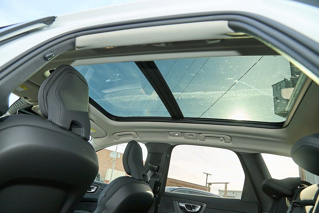 New 2026 Volvo XC60 B5 Core image 21