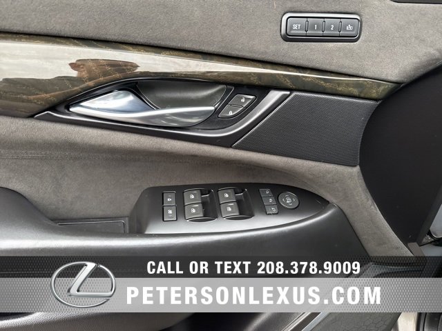 Used 2018 Cadillac Escalade Platinum image 28