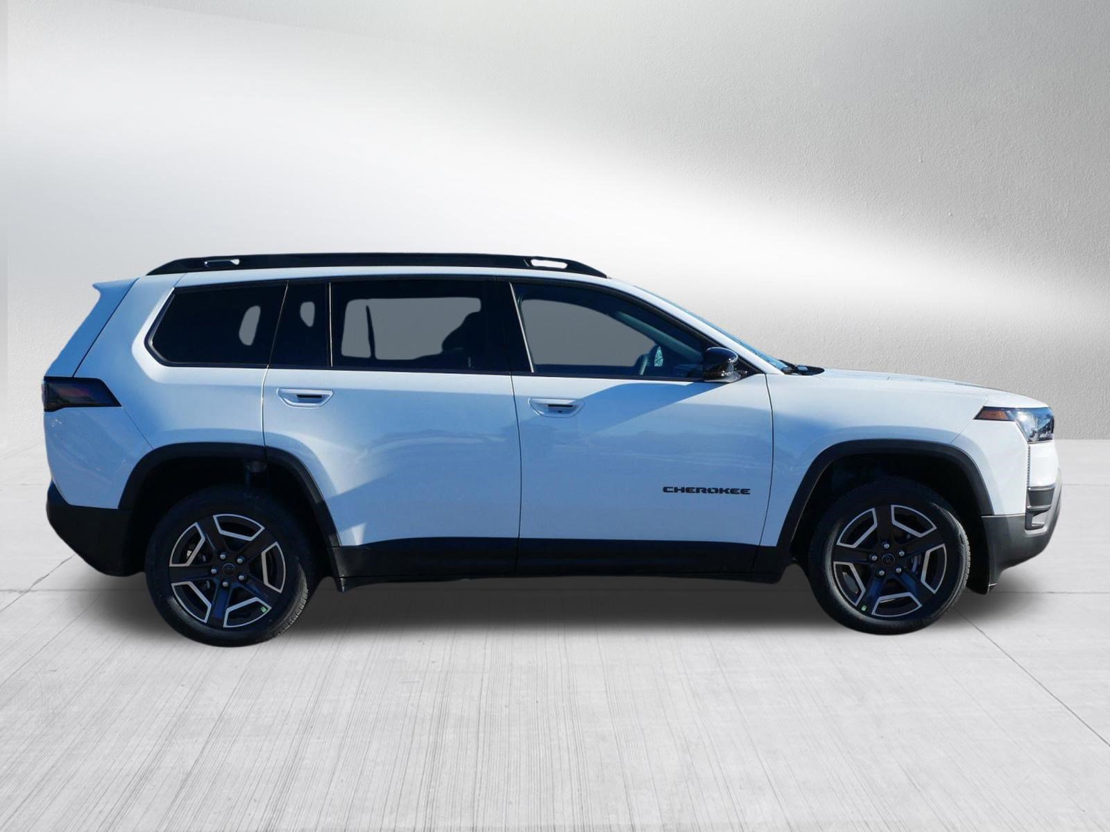 New 2026 Jeep Cherokee Limited image 8