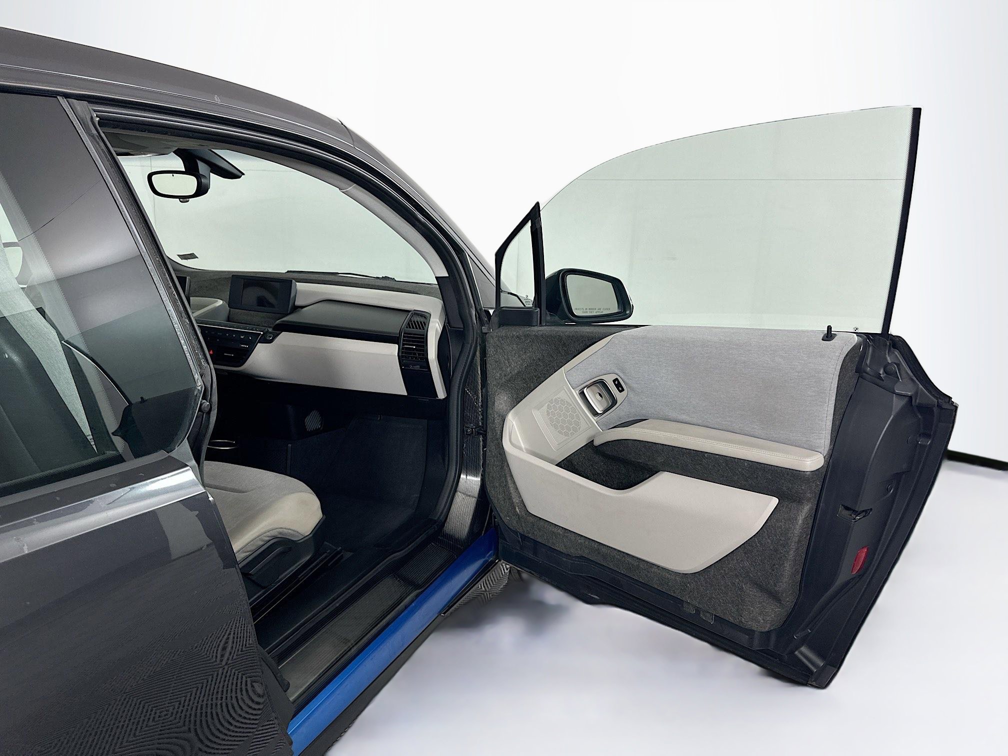 Used 2014 BMW i3 RWD image 31