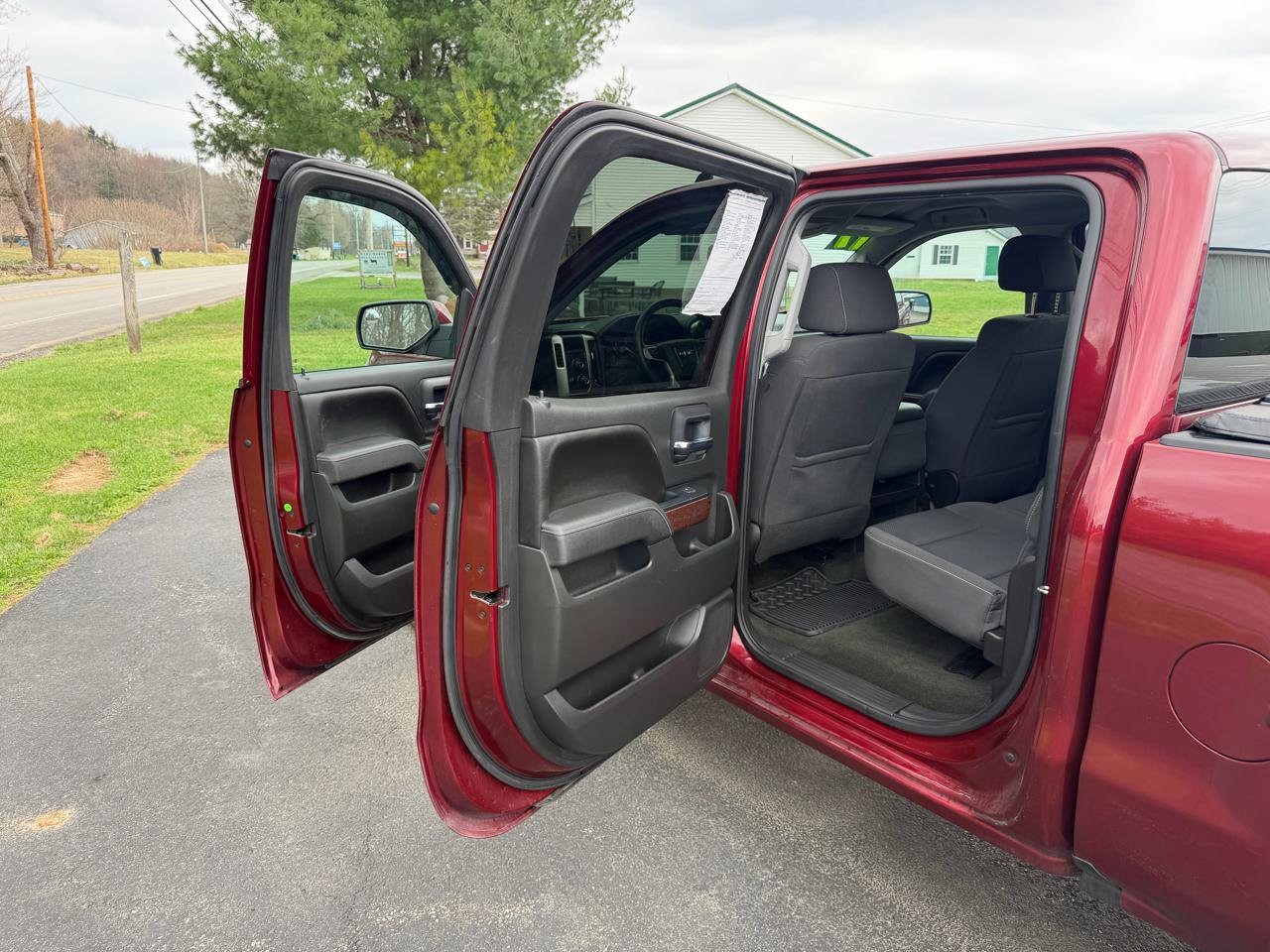 Used 2017 GMC Sierra 1500 SLE w/ SLE Value Package AWD/4WD image 34