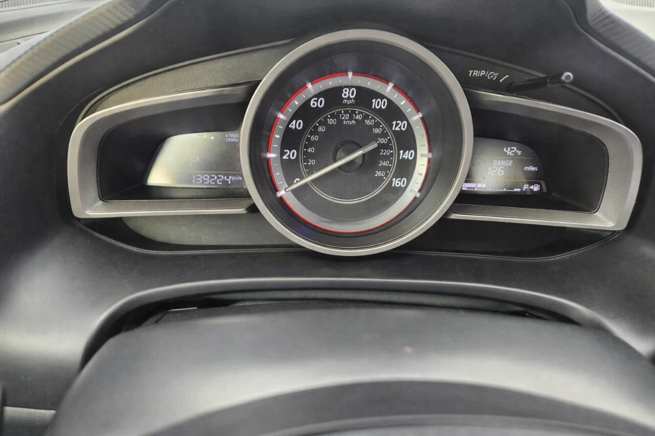 Used 2015 MAZDA MAZDA3 i Sport image 21