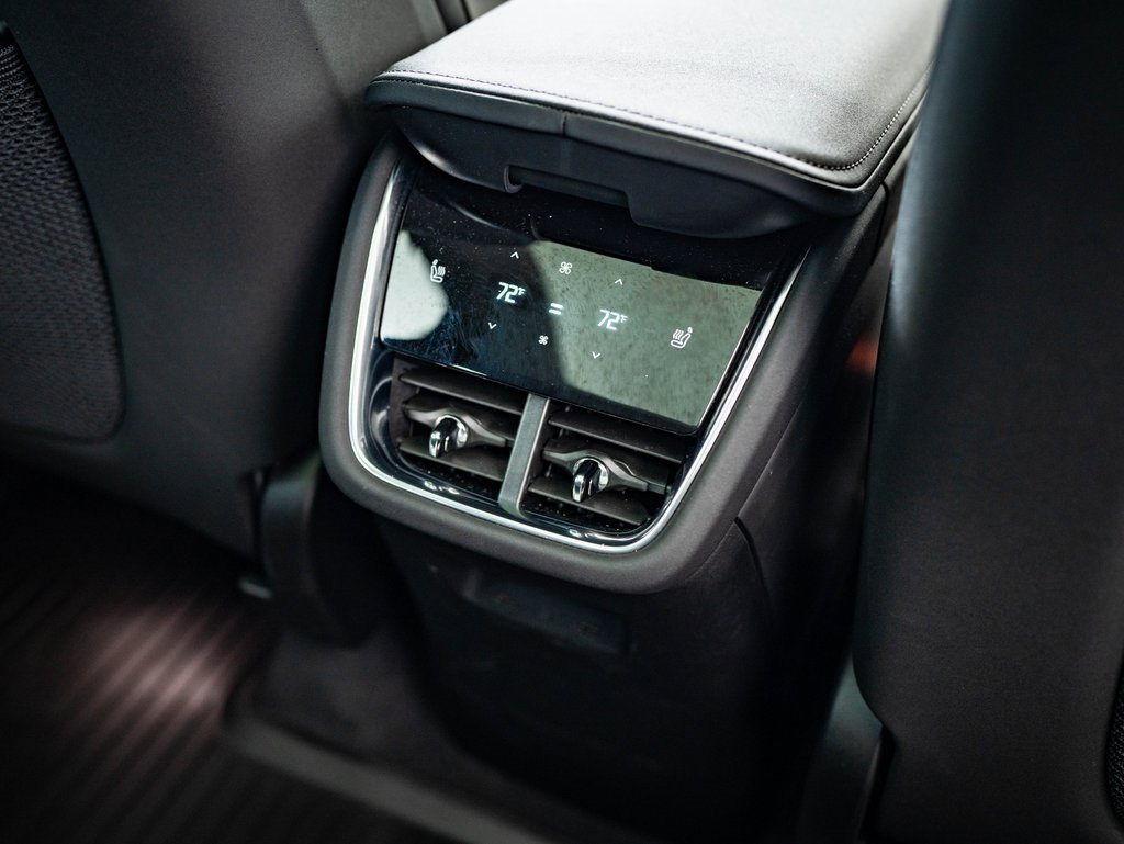 Used 2025 Volvo EX90 Plus image 36