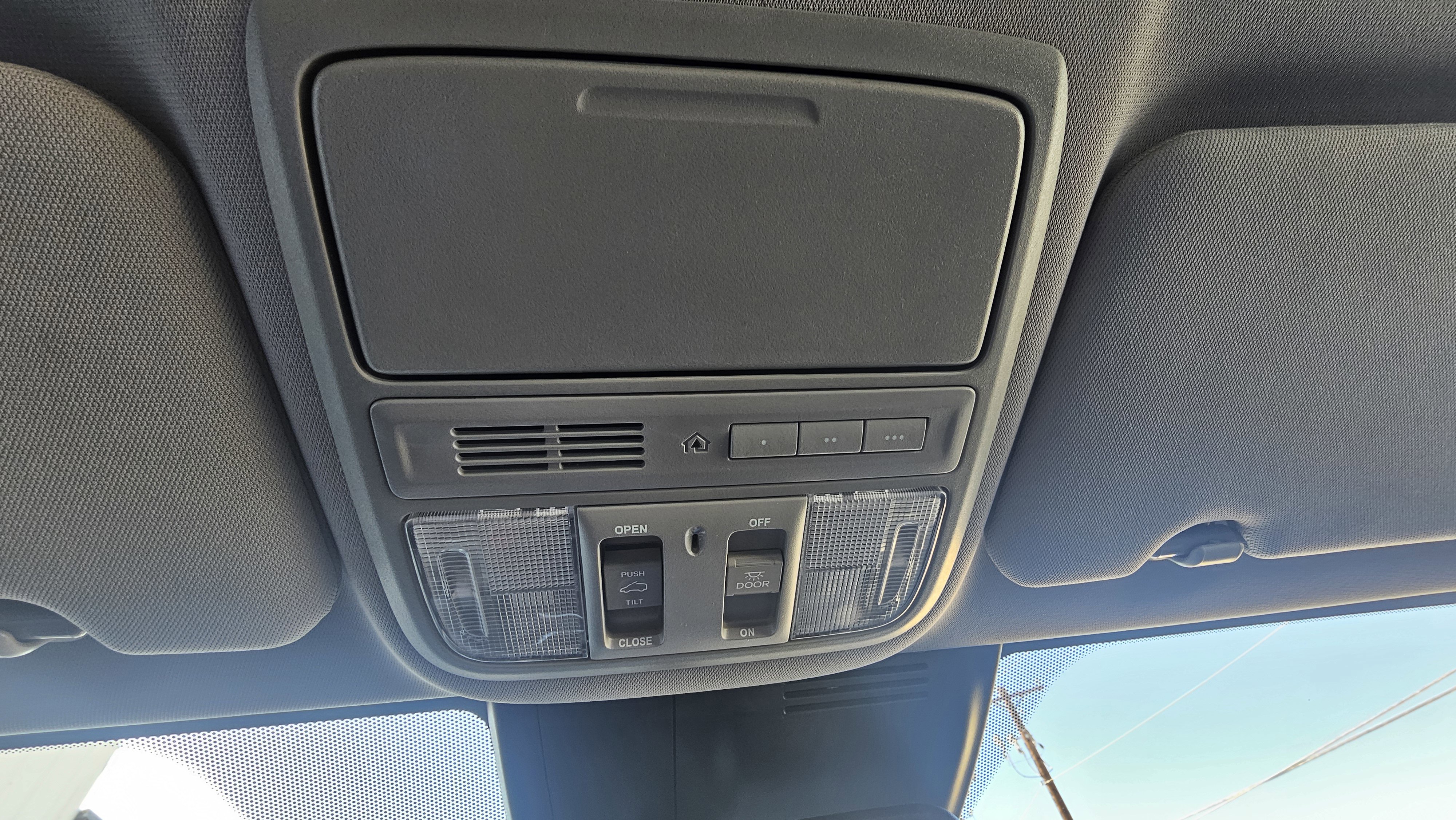 Certified 2022 Honda CR-V Touring image 21