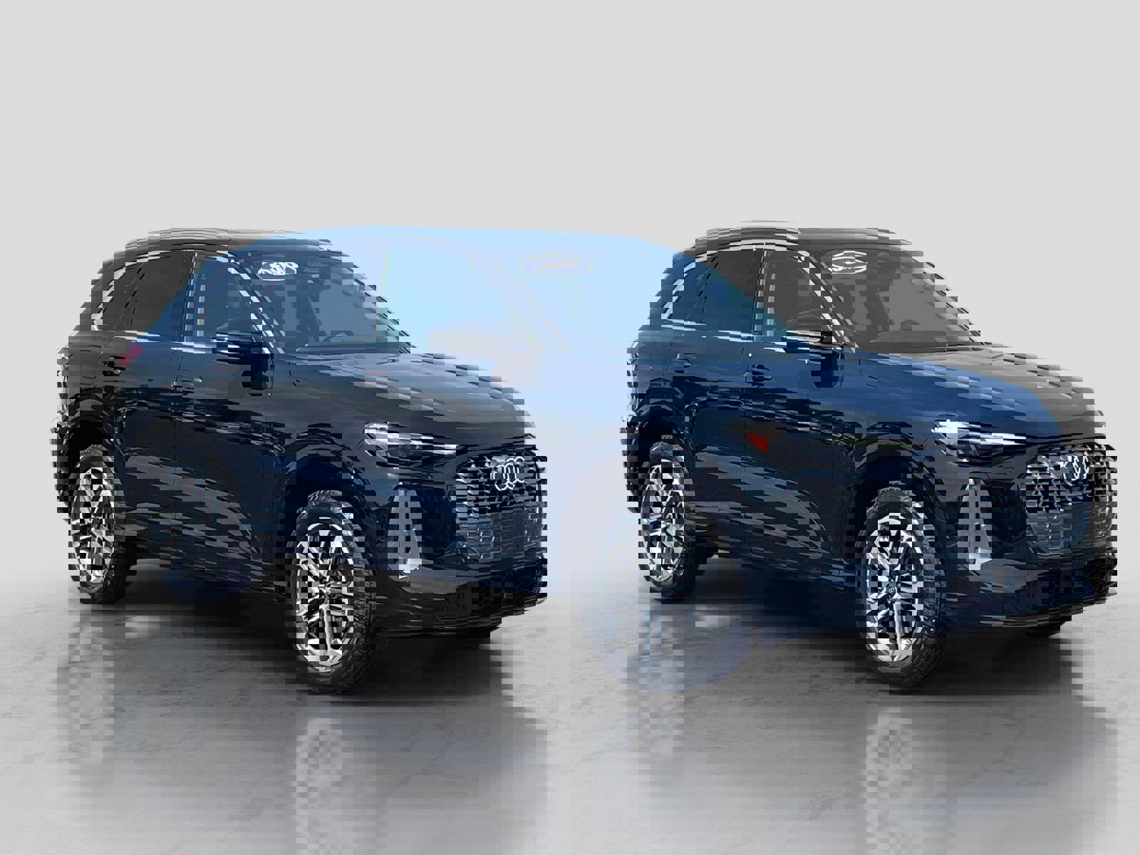 Used 2025 Audi Q5 Premium Plus w/ Premium Plus image 1