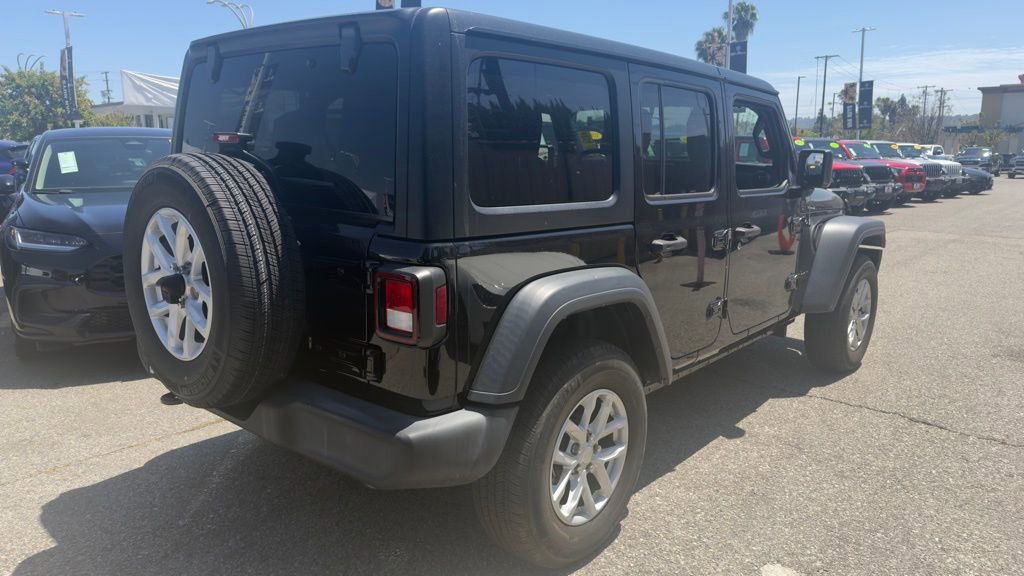 Used 2023 Jeep Wrangler Unlimited Sport AWD/4WD image 4