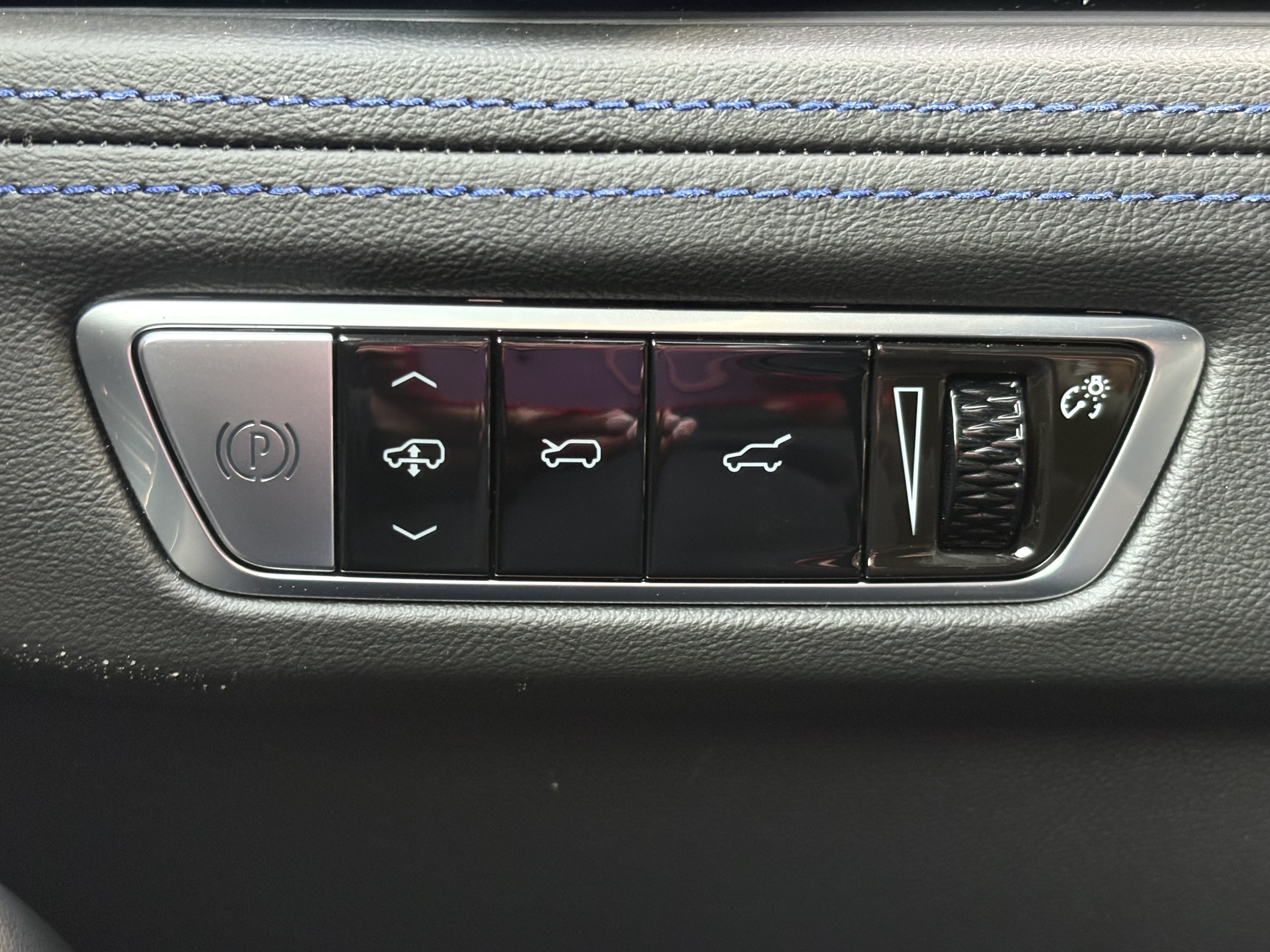 New 2026 Cadillac Escalade IQL Sport 1 AWD/4WD image 34