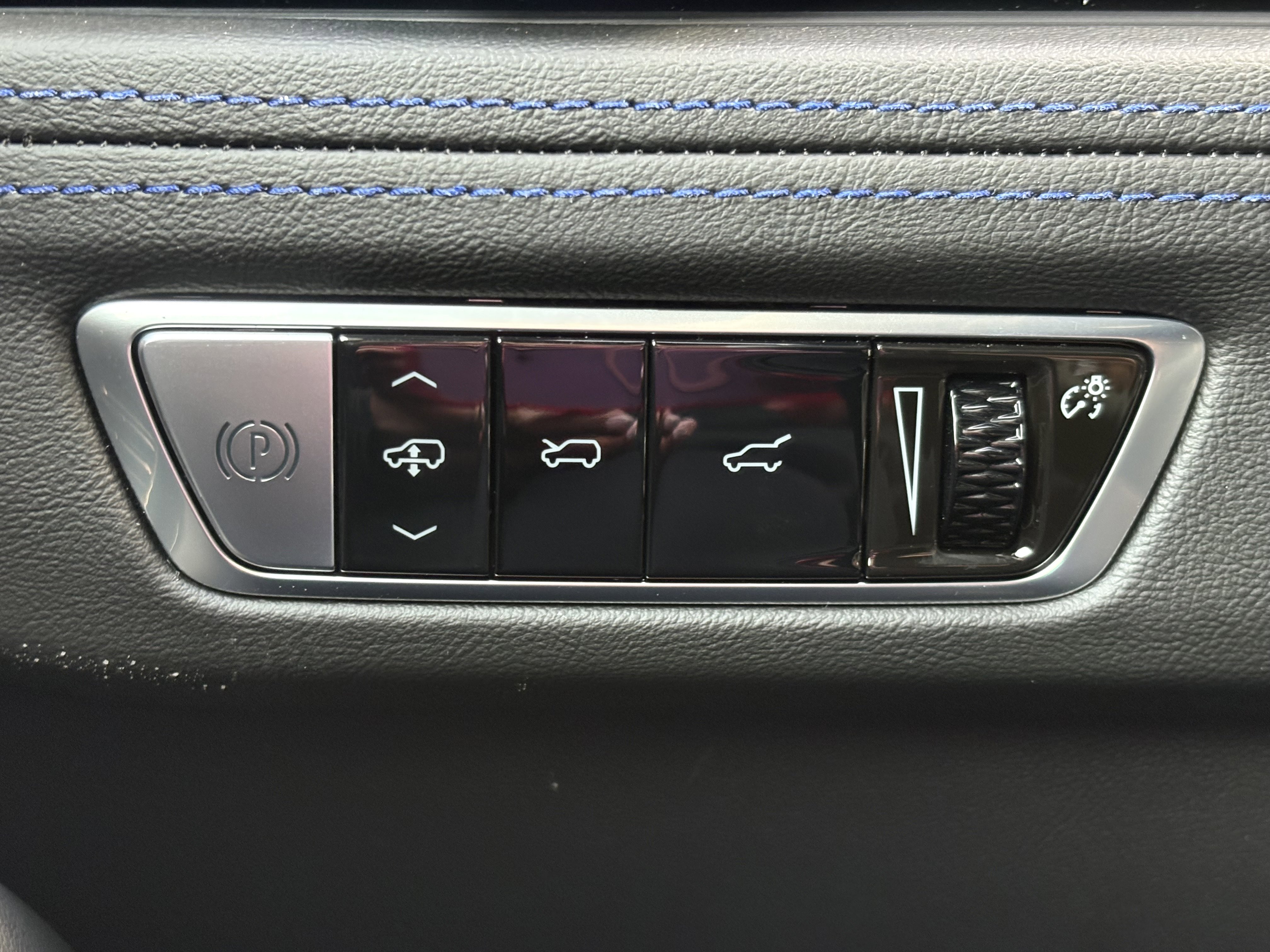 New 2026 Cadillac Escalade IQL Sport 1 image 34