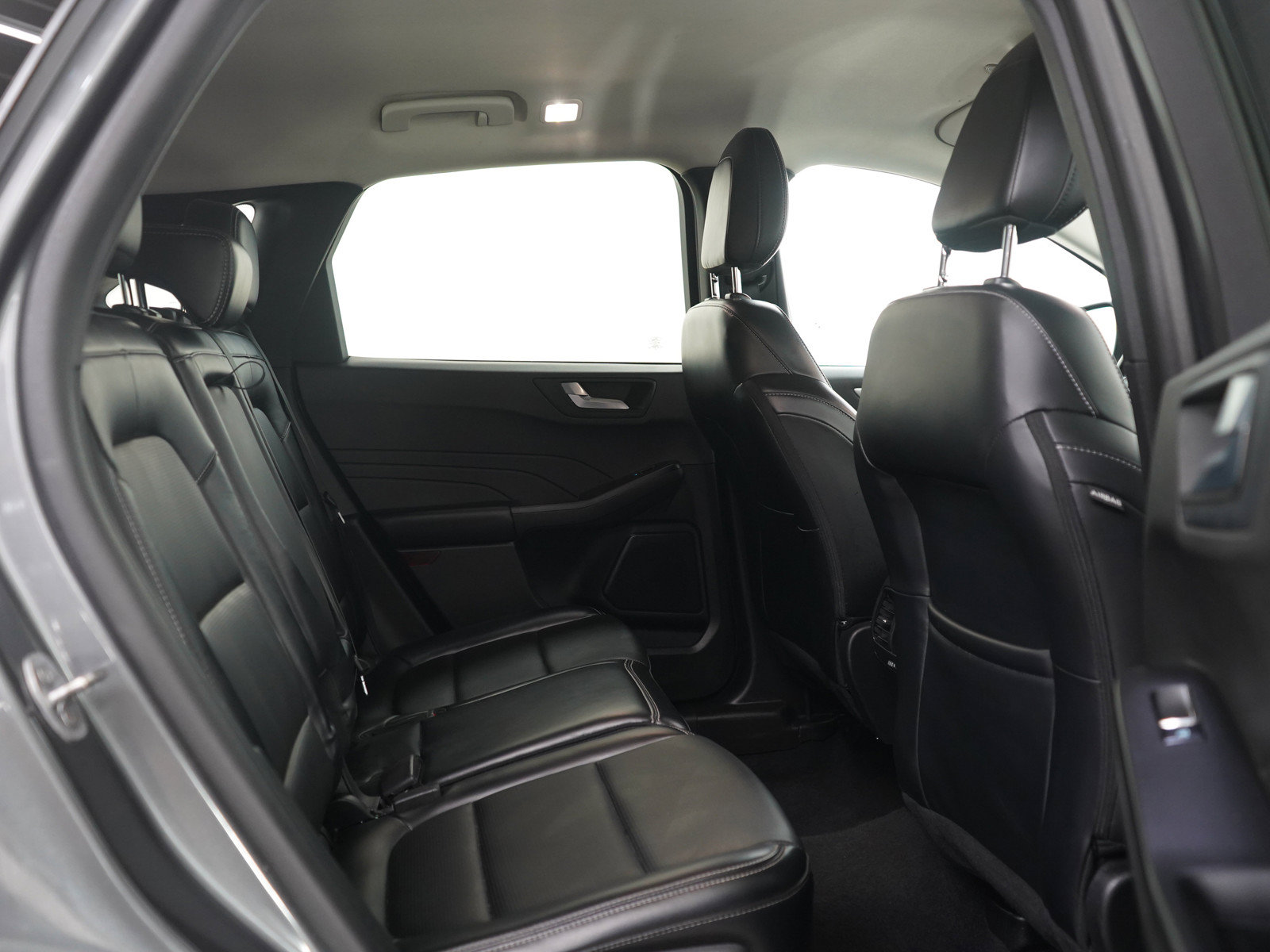 Used 2023 Ford Escape Platinum AWD/4WD image 12
