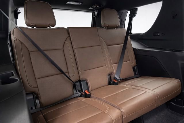 Used 2024 Chevrolet Tahoe High Country image 15