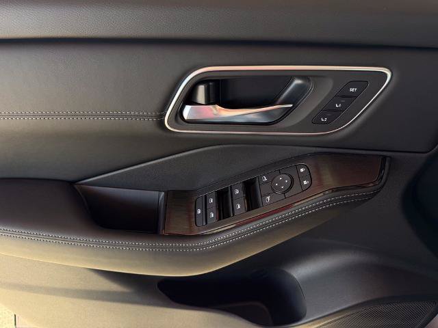 New 2026 Nissan Rogue Platinum AWD/4WD image 20