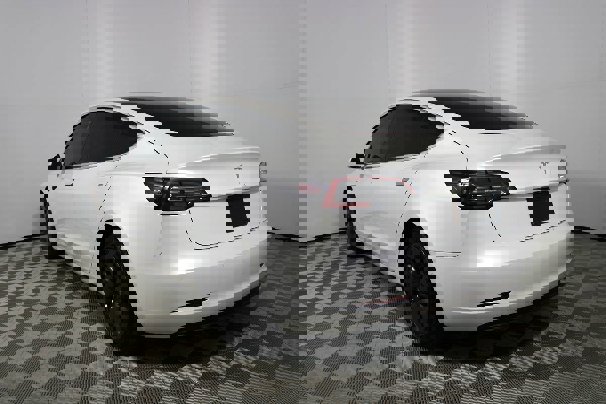 Used 2019 Tesla Model 3 Standard Range Plus image 25