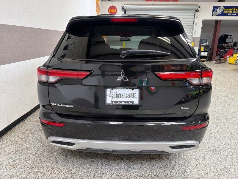 Used 2022 Mitsubishi Outlander SEL FWD image 22