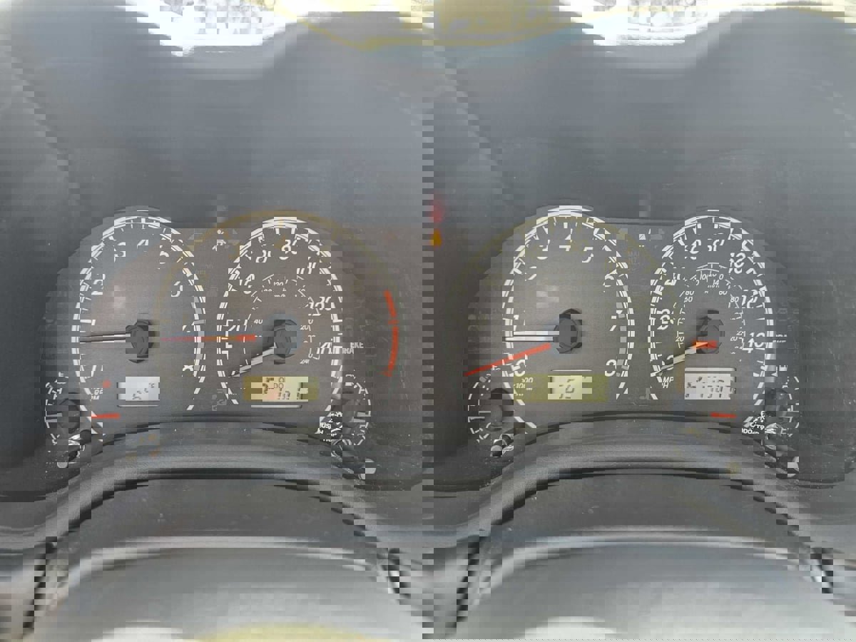 Used 2013 Toyota Corolla L image 12