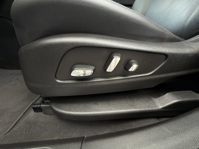 Used 2024 Cadillac XT5 Premium Luxury FWD image 28