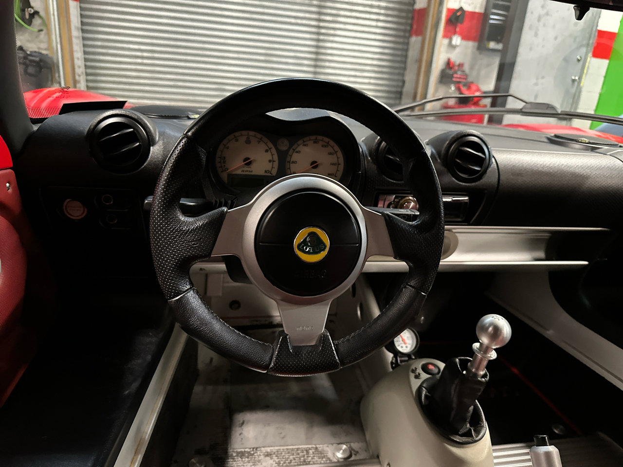 Used 2005 Lotus Elise image 18