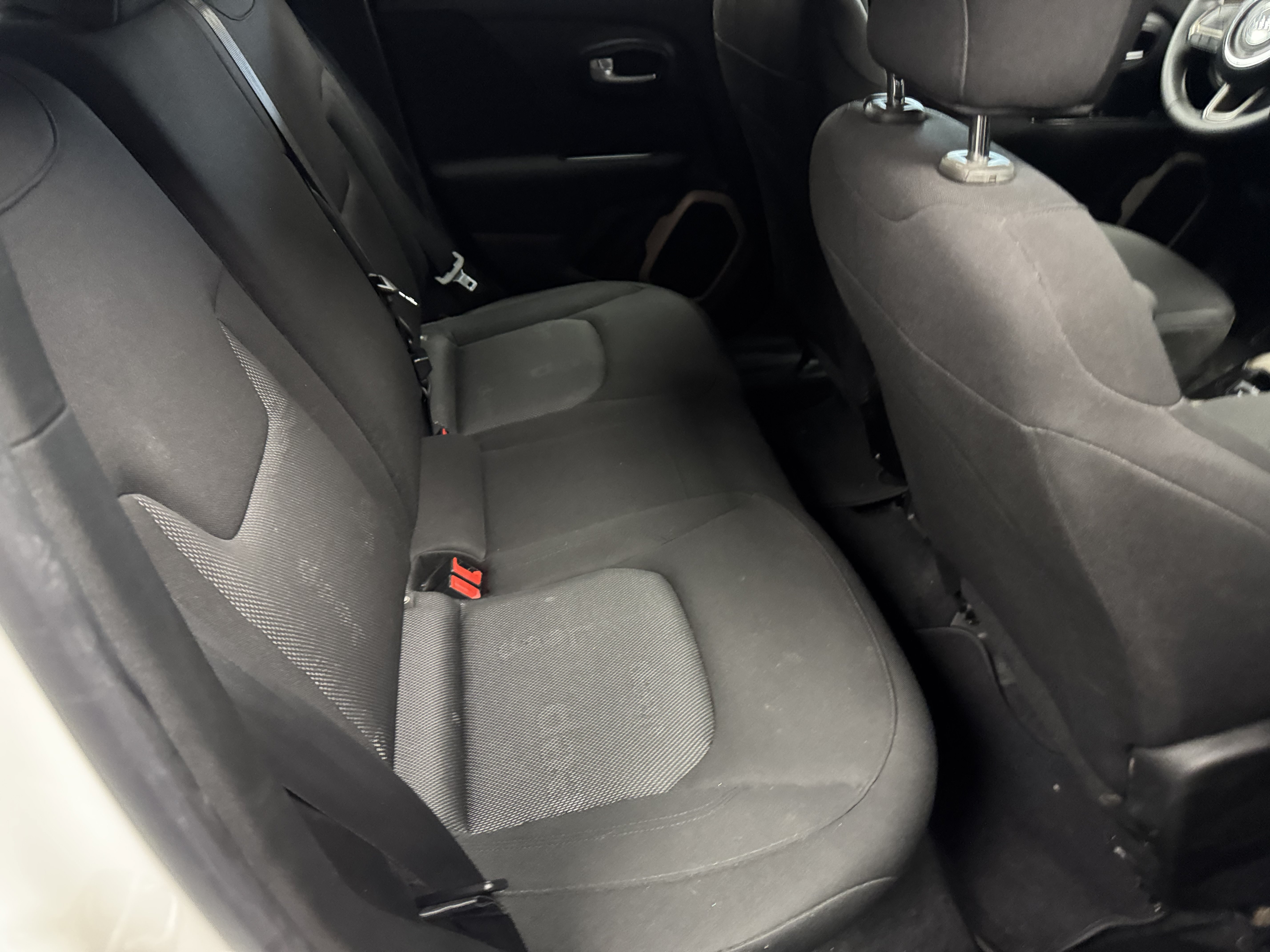 Used 2017 Jeep Renegade Sport w/ Power & Air Group FWD image 14
