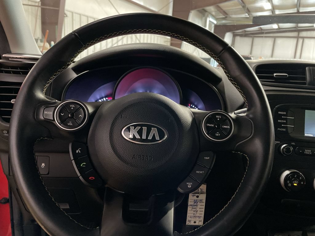 Used 2016 Kia Soul + w/ Designer's Package FWD image 16