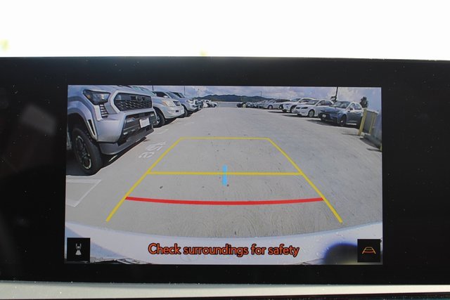 Certified 2025 Lexus ES 300h w/ Premium Package image 13