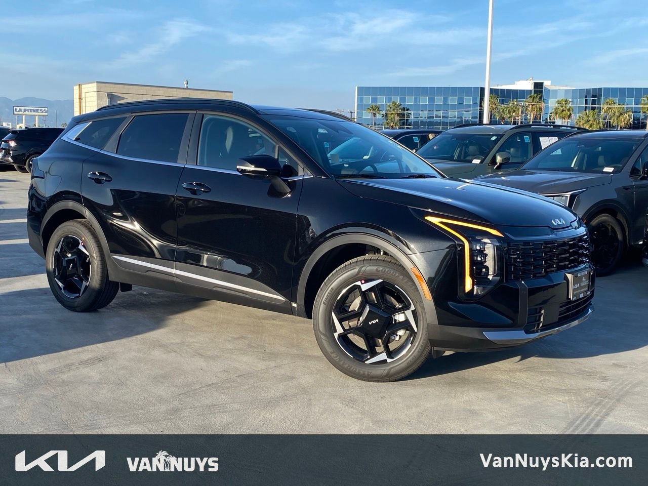 New 2026 Kia Sportage EX image 1