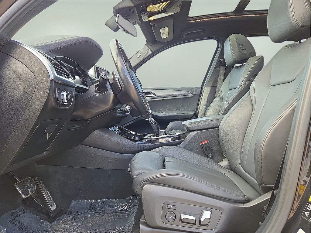 Used 2019 BMW X3 M40i image 25