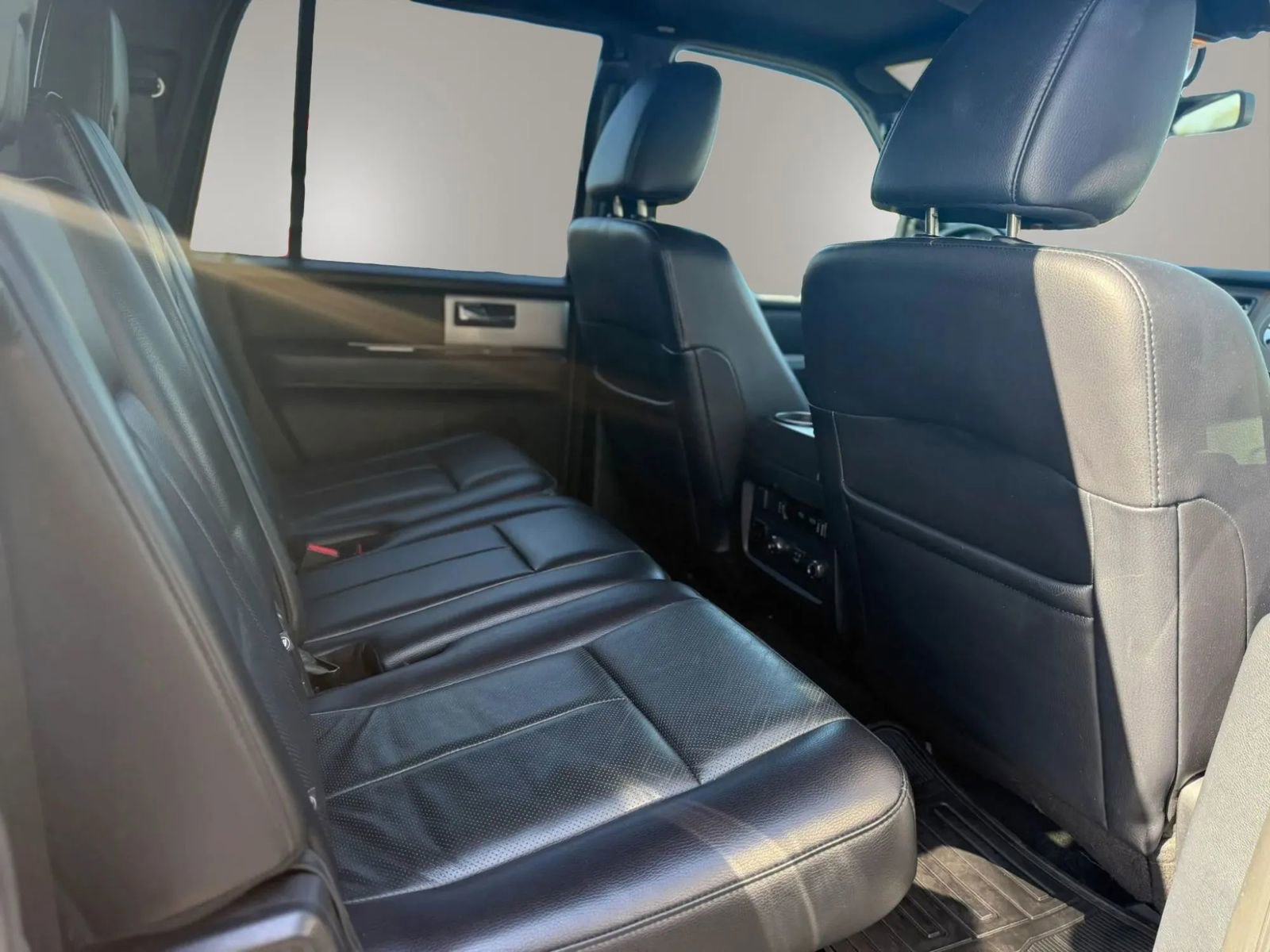 Used 2017 Ford Expedition EL XLT w/ Equipment Group 202A AWD/4WD image 42