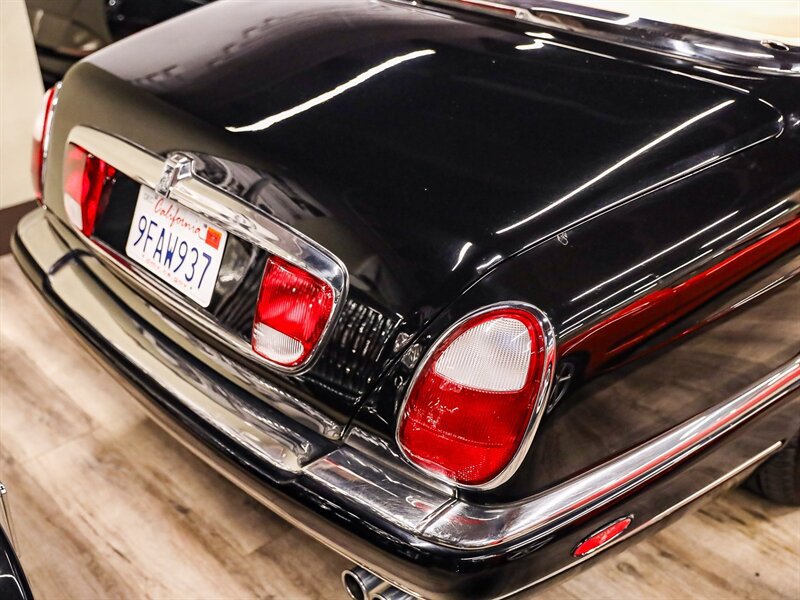 Used 2000 Rolls-Royce Corniche RWD image 5