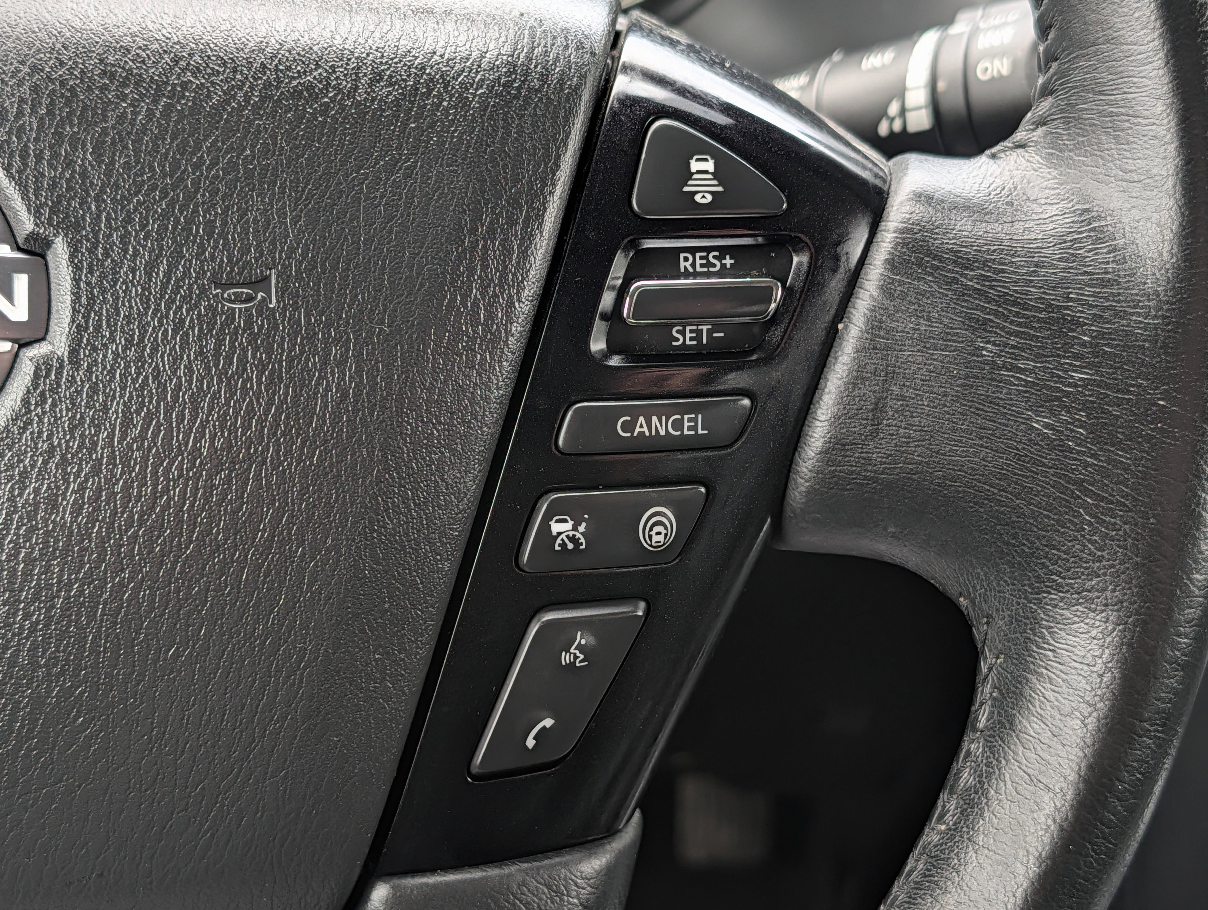 Used 2022 Nissan Armada SV w/ Cargo Package image 25