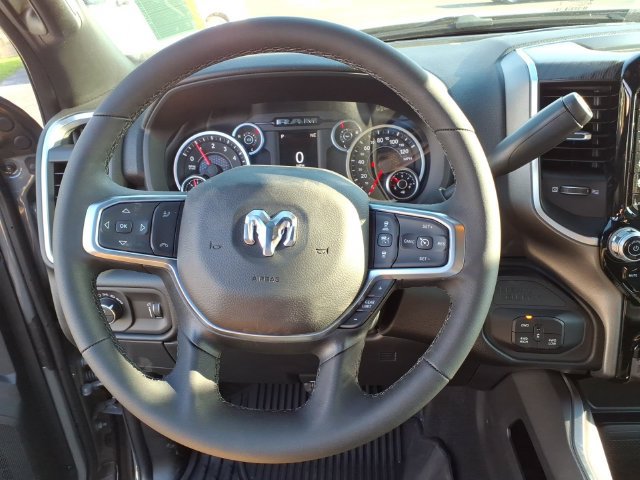 New 2027 RAM 2500 Big Horn AWD/4WD image 18
