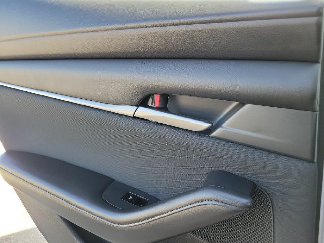 New 2026 MAZDA MAZDA3 s FWD image 22