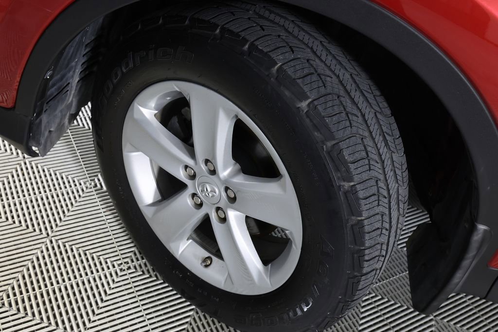 Used 2014 Toyota RAV4 XLE FWD image 37