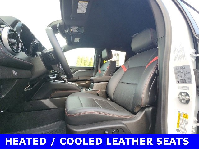 Used 2024 Chevrolet Colorado Z71 w/ Z71 Convenience Package 2 image 9