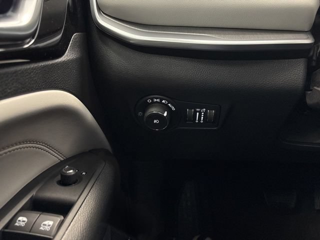 New 2026 Jeep Compass Limited AWD/4WD image 32
