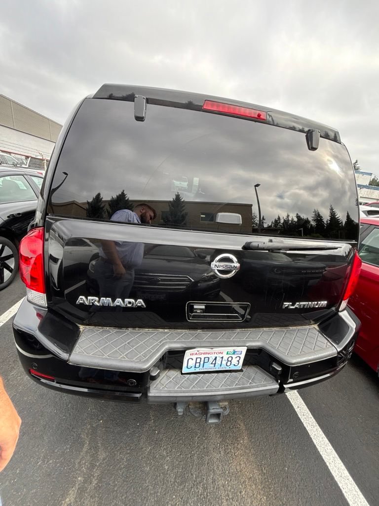 Used 2013 Nissan Armada SV AWD/4WD image 4