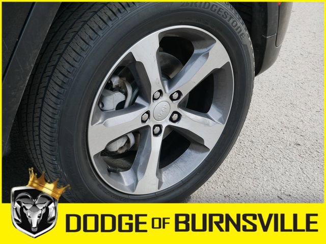 Used 2023 Jeep Grand Cherokee Limited image 11