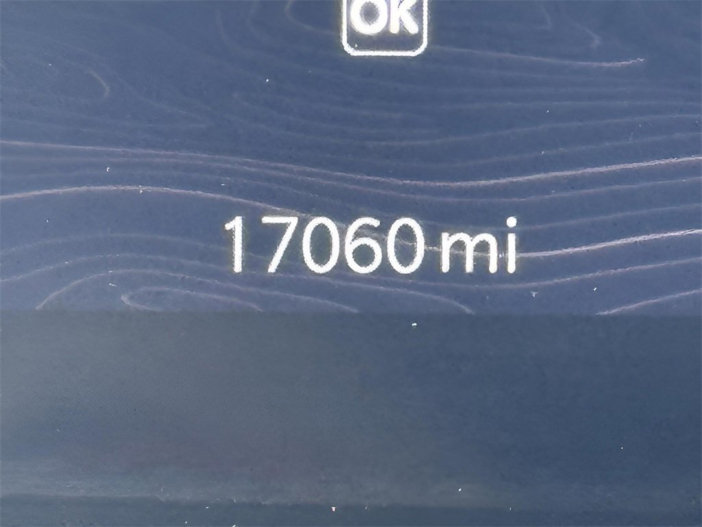 Used 2024 Jeep Grand Cherokee L Limited w/ Black Appearance Package image 9