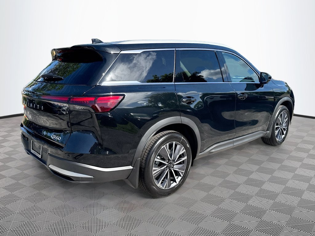 Used 2027 INFINITI QX60 Luxe w/ Cargo Package FWD image 6