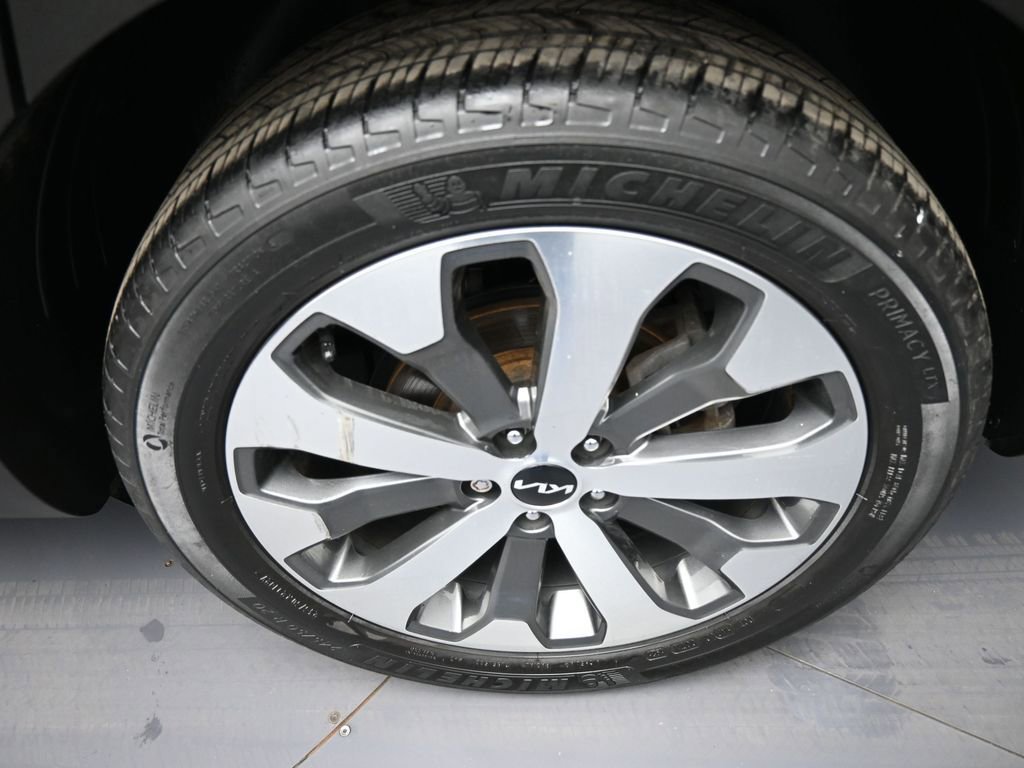 Certified 2022 Kia Telluride EX w/ EX Premium Package image 15