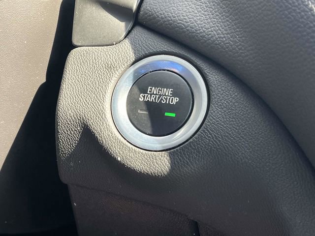 Used 2024 Chevrolet Equinox LT FWD image 32