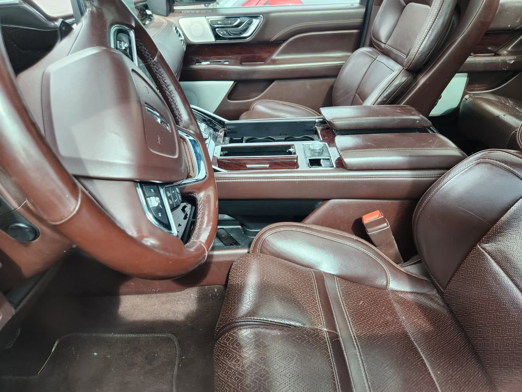 Used 2019 Lincoln Navigator L Black Label w/ Cargo Package image 16