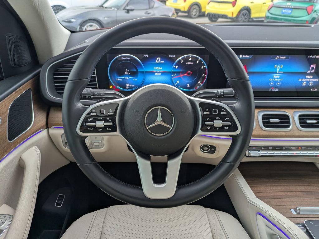 Used 2021 Mercedes-Benz GLE 350 4MATIC image 11