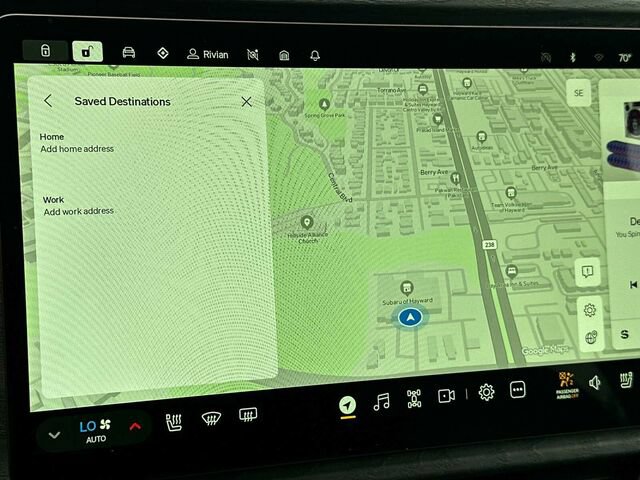 Used 2023 Rivian R1S Adventure Dual AWD/4WD image 24