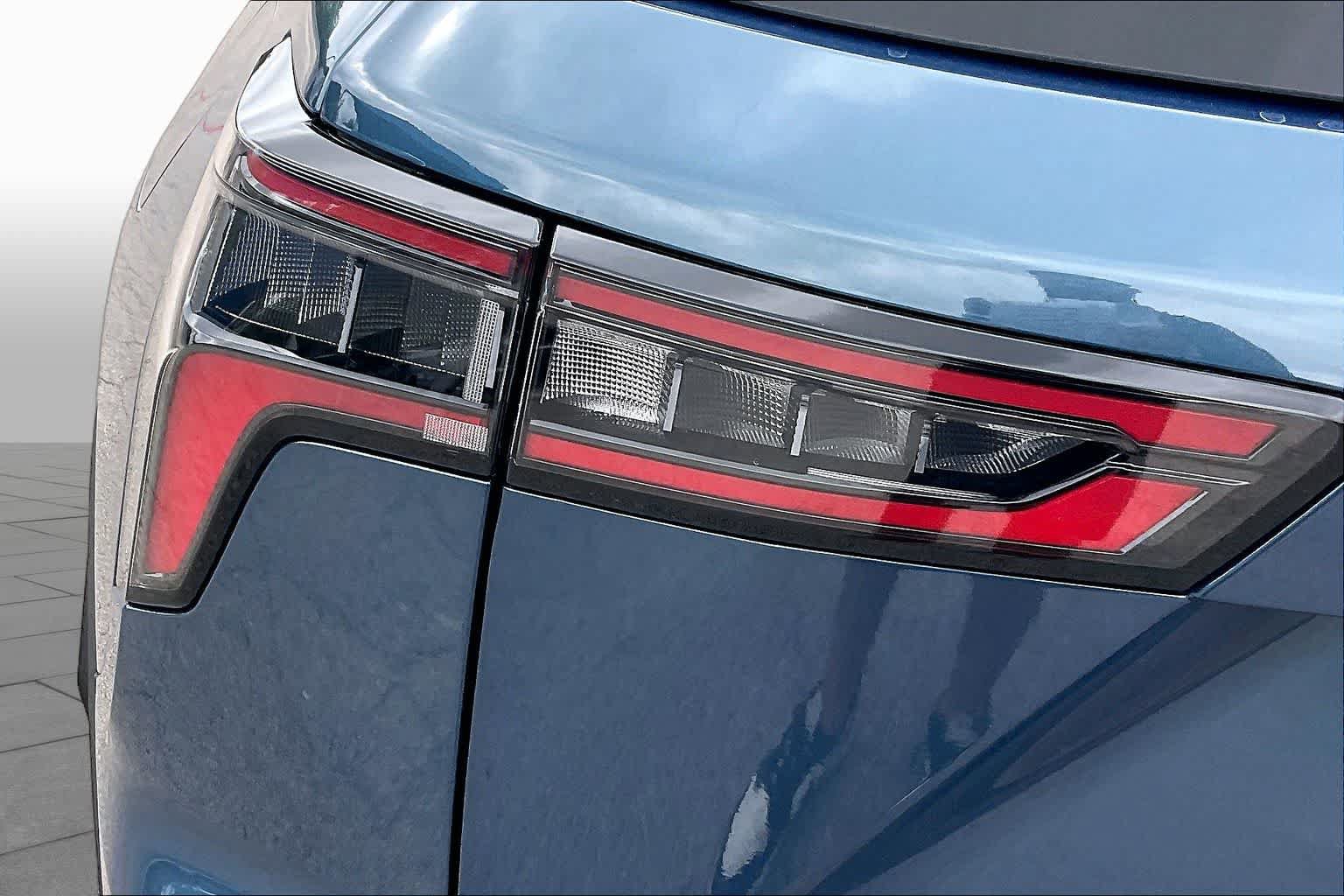 New 2026 Chevrolet Equinox RS w/ LPO, Floor Liner Package FWD image 14