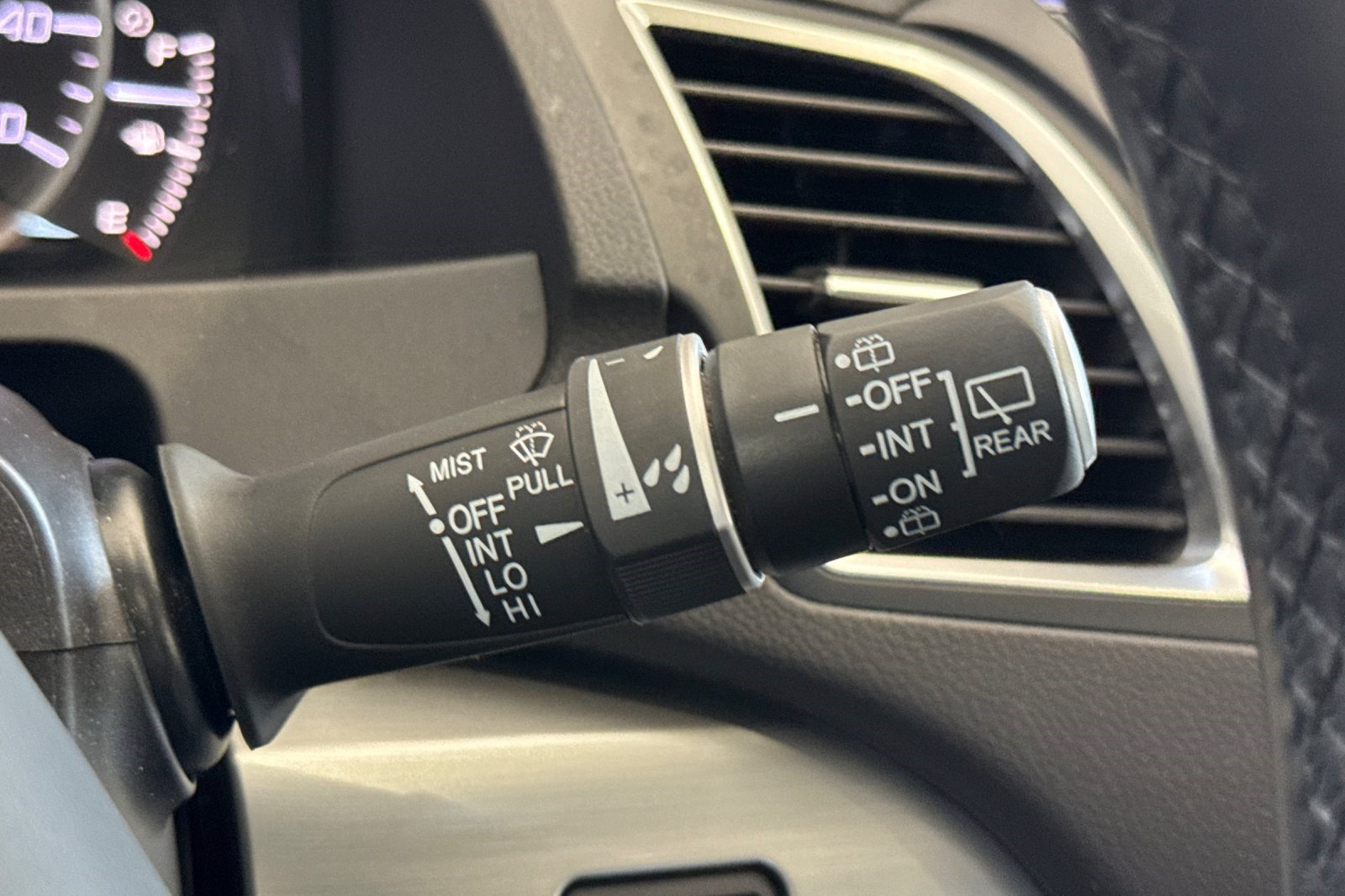 Used 2017 Acura RDX w/ Tech & AcuraWatch Plus Pack FWD image 33